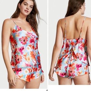 🔥Victoria’s Secret Draped Back Satin Cami Set🔥